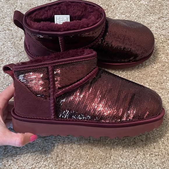 Ugg classic ultra mini mirror ball sequin cold weather bootie boot wild grape - Picture 5 of 6